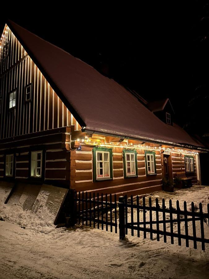 Chalupa Šárka Dolní Dvůr Exteriér fotografie
